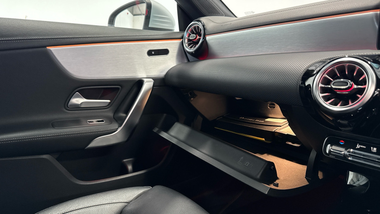 Mercedes-Benz CLA 220d AMG Line Premium 4dr Tip Auto Diesel Saloon